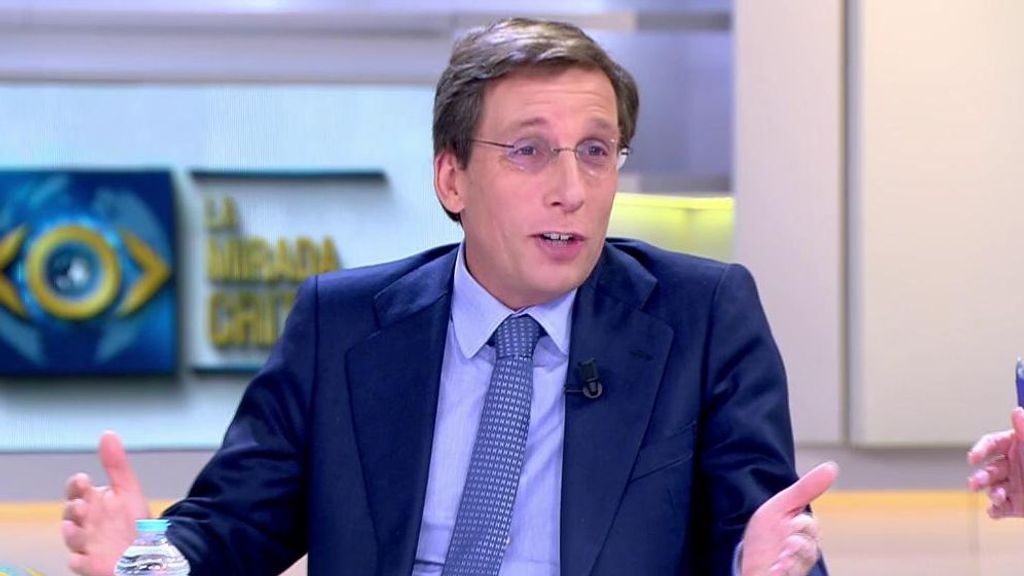 Martínez-Almeida espera que este año llegue la cigüeña a su casa: "He hecho un plan de natalidad"